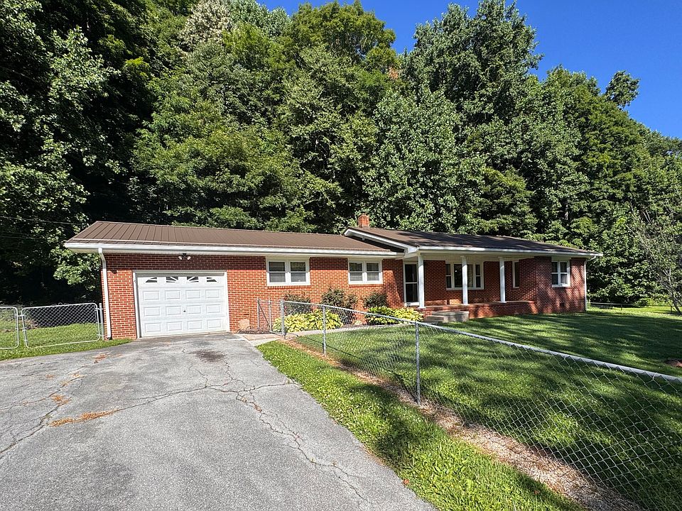 1st image of 248 Burbank Rd