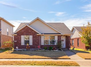 8818 Stewart St, Aubrey, TX 76227