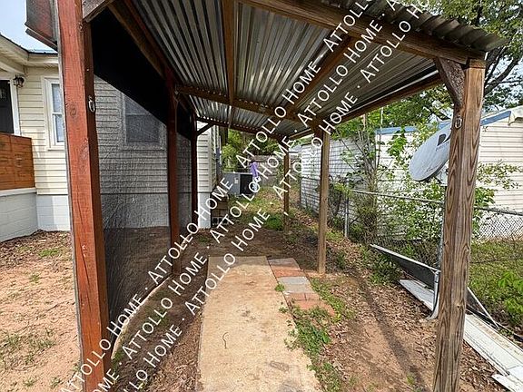 4th image of 2502 23rd Ct E