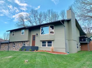 4950 Steamboat Cir, Rapid City, SD 57702