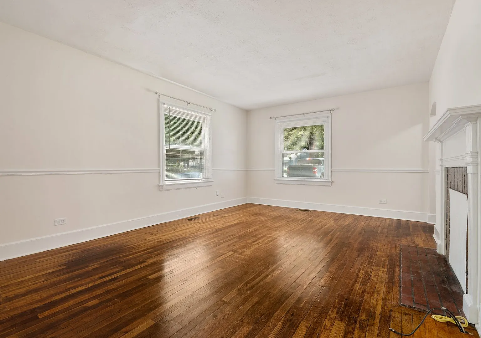 Perfect Location! 2BR/1BA Home Near Duke & Downtown Durham — Photo 3