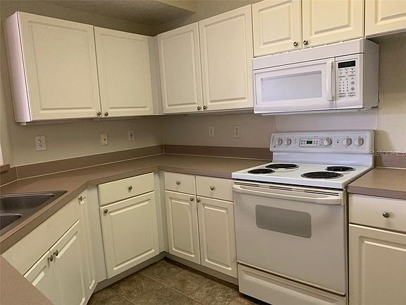 5th image of 5524 Metrowest Blvd APT 312