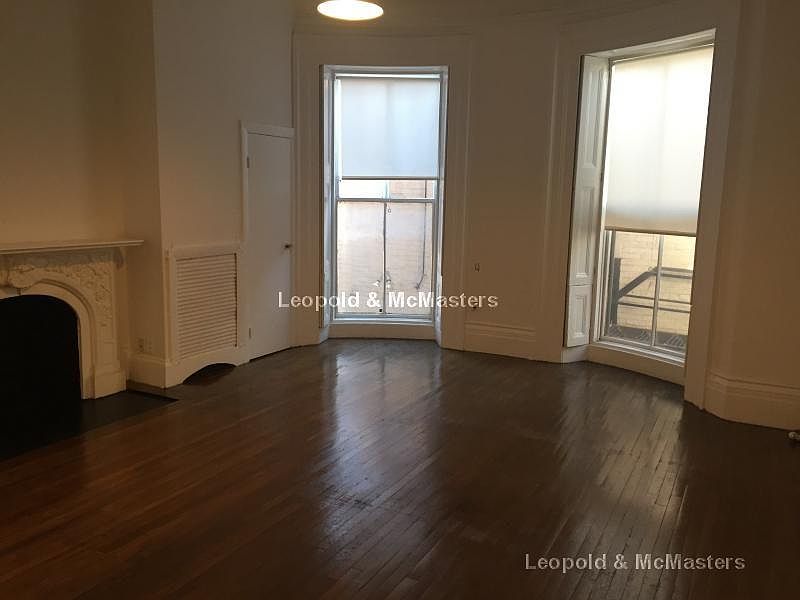 2nd image of 20 Mount Vernon St #5A