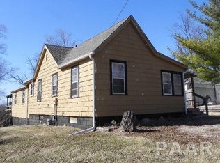 913 S Stewart St, Creve Coeur, IL