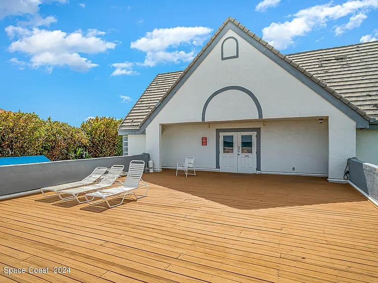 123 Seaport Blvd #T10 — Photo 21