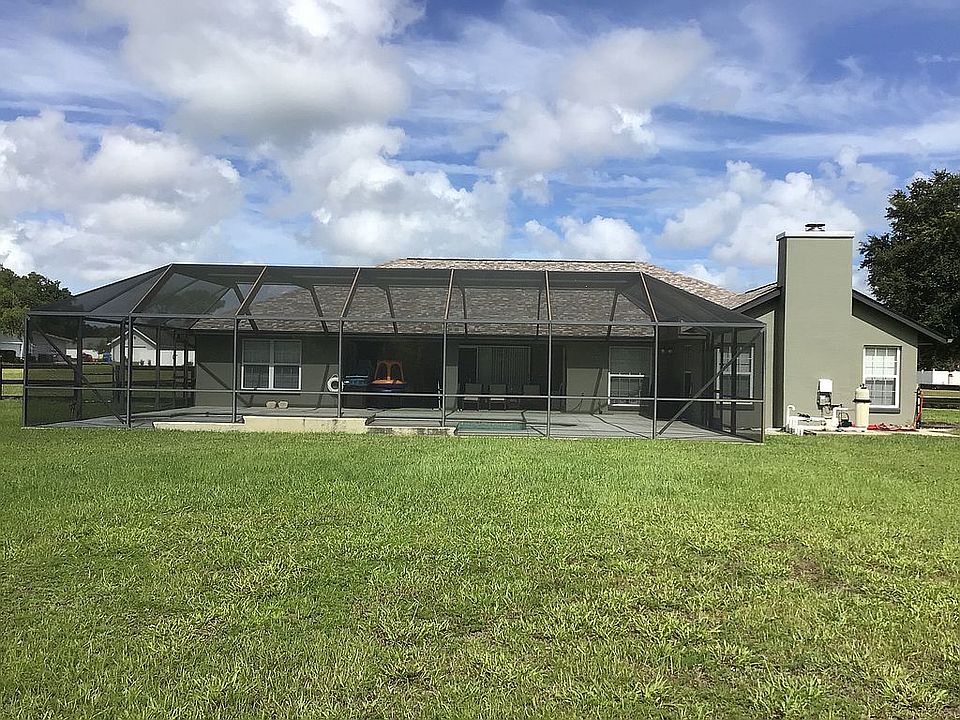 2nd image of 5255 NE 64th Ave