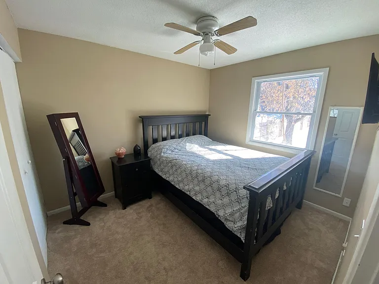 5945 Sunset Rd — Photo 4