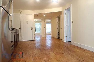 Rented by Rennit Inc.