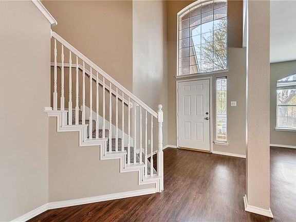 2nd image of 946 Green Pond Dr