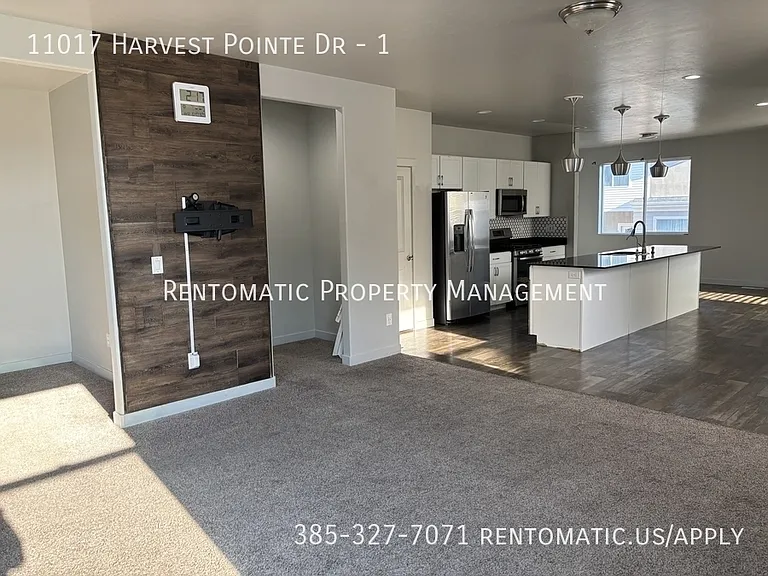 11017 S Harvest Pointe Dr #1 — Photo 7