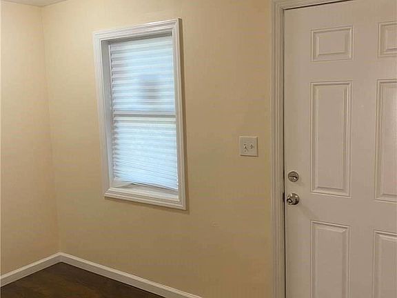 2nd image of 17 Parkway Blvd
