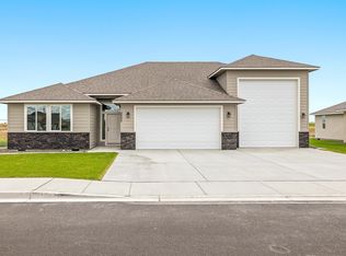 8805 Dusty Maiden, Pasco, WA