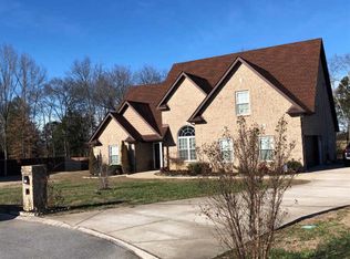 105 Riddick Ct, Murfreesboro, TN 37127