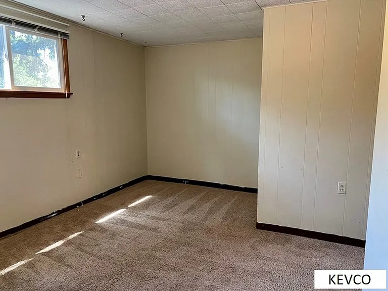 100 Kenroy Ct — Photo 13