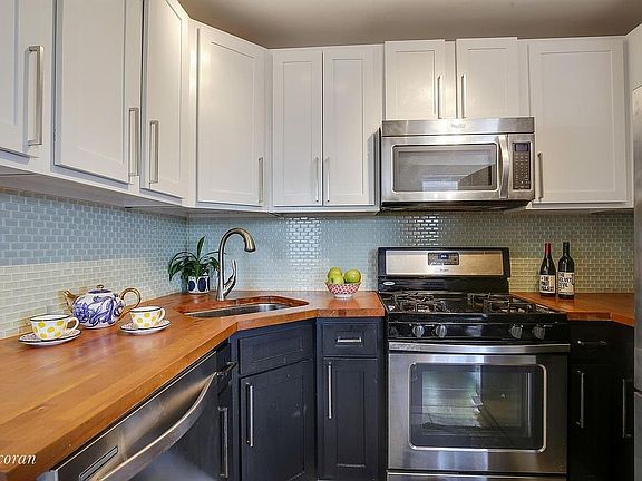 2nd image of 344 De Graw St #4B