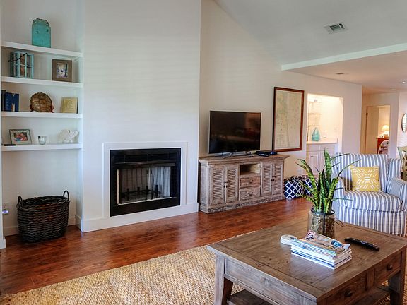 5th image of 2212 Boxwood Ln