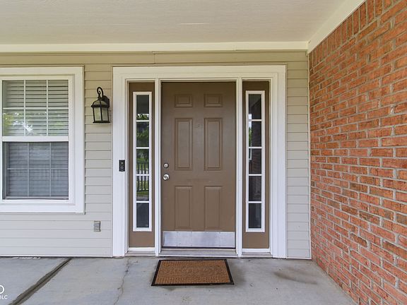 4th image of 11133 Cowan Lake Ct