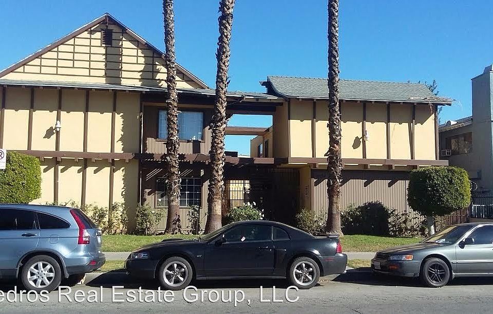 1st image of 8734 Cedros Ave APT 11