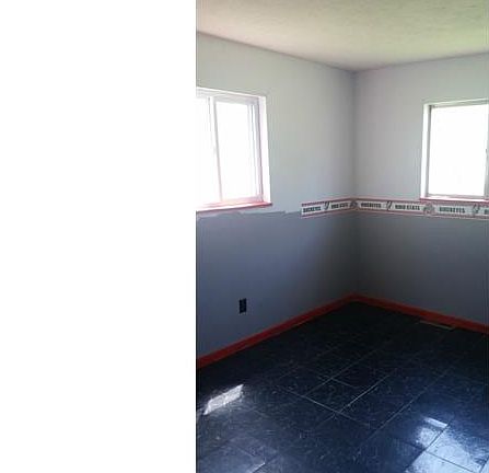 5th image of 158 E Cedar St