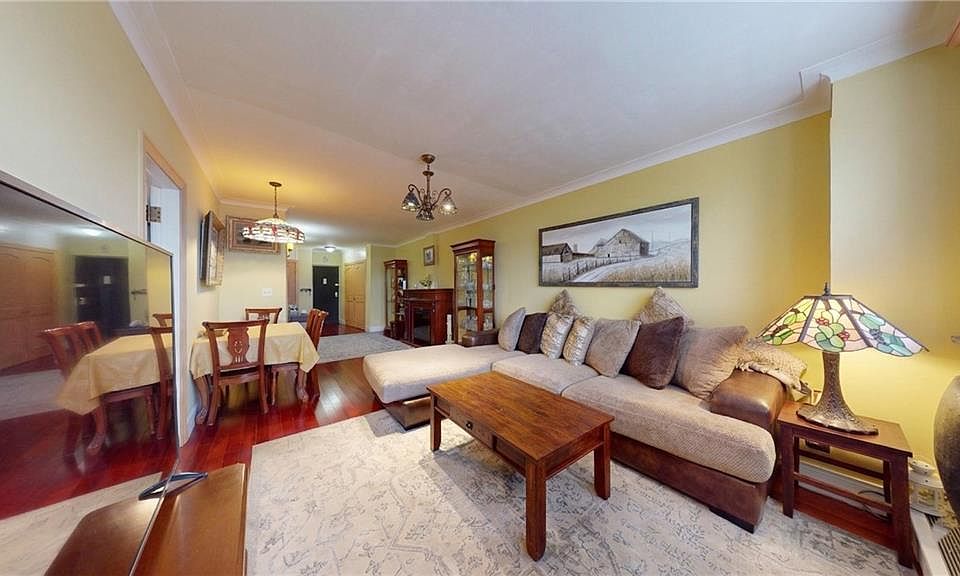 1st image of 1625 Emmons Ave APT Dd