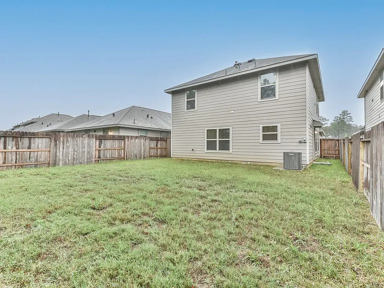 3707 Solanum Dr — Photo 5