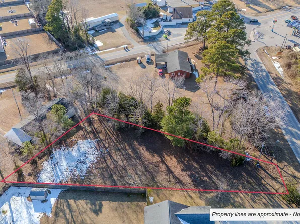 474 Hubert Blvd #1, Hubert, NC 28539