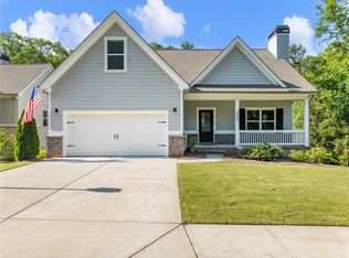 406 Sunset Dr, Statham, GA 30666