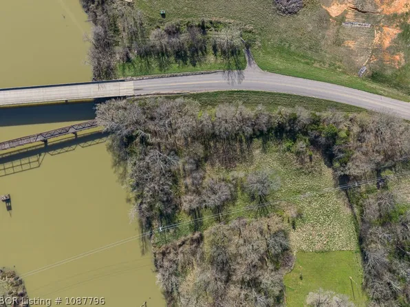 Hopkins Dr, Van Buren, AR 72956