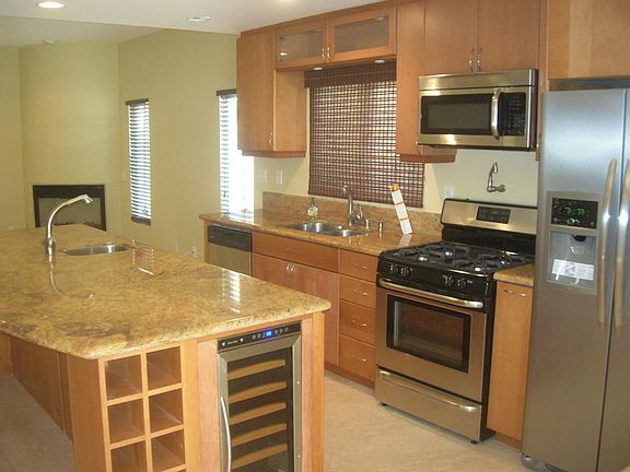 3rd image of 412 N Tremont St