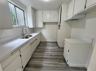 859 S Shenandoah St #1, Los Angeles, CA 90035
