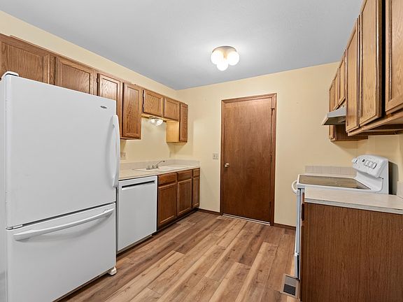 5th image of 1816 E Fernwood St