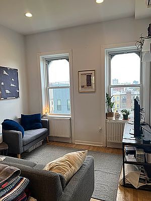 4th image of 1559 Dekalb Ave APT 4R