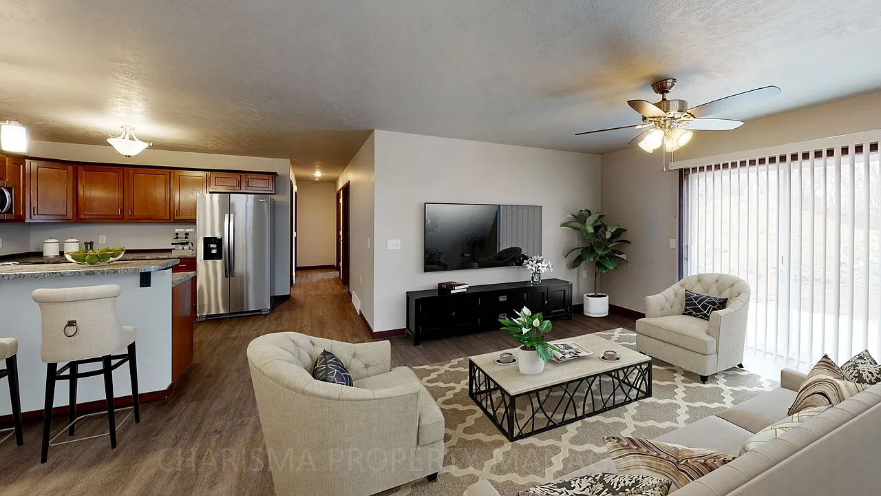 Vernon Drive Townhomes — Photo 3