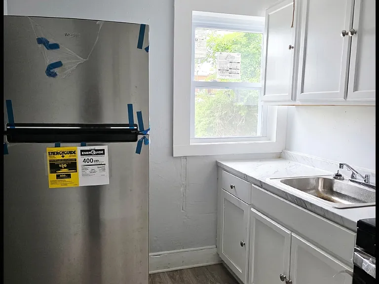228 Tioga St #2 — Photo 5