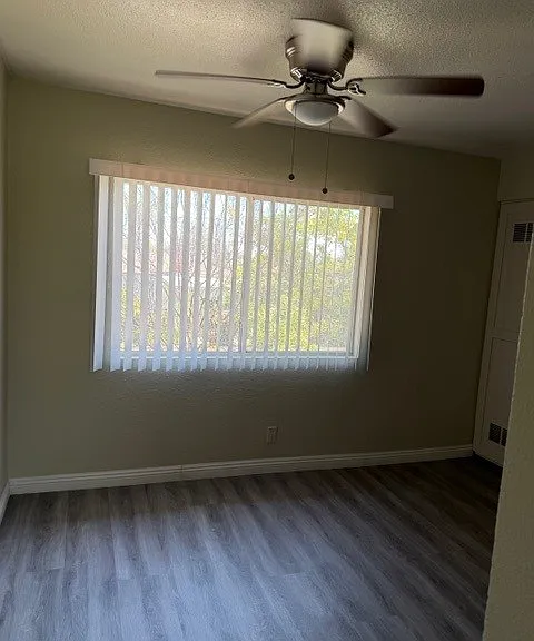 Villa Del Sol Apartments — Photo 15