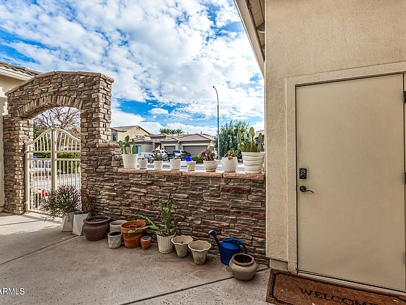 3rd image of 3336 E BARTLETT Place