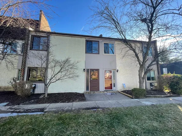 4912 Oxford Ct, Bensalem, PA 19020