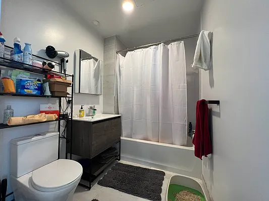 Rented by Rumah Realty Inc | media 21