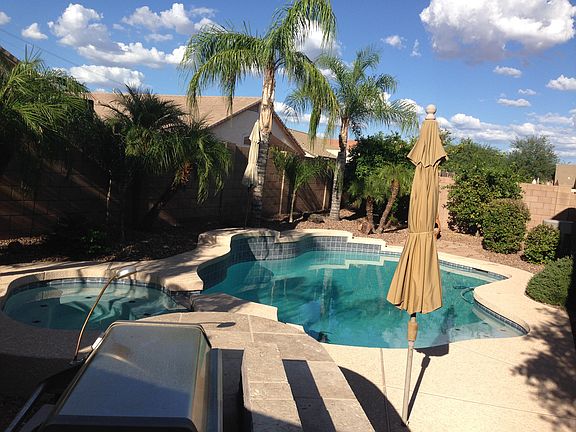 BBQ Island and spa and pool