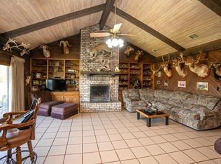 11498 Us Highway 259 N, Omaha, TX 75571