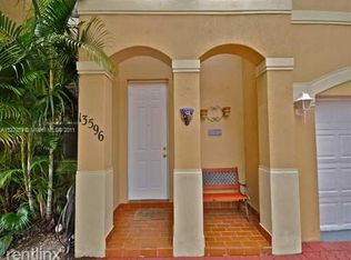 13596 NW 9th Ct, Pembroke Pines, FL 33028