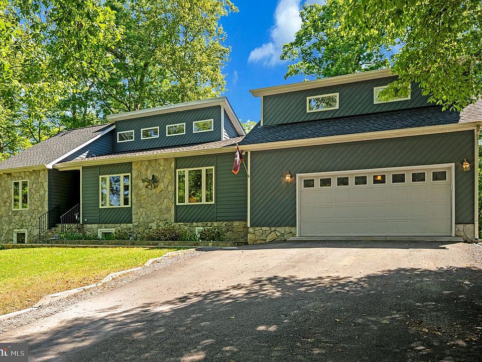 1st image of 203 Limestone Ln