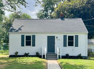 222 Mimosa Ave, Colonial Beach, VA 22443