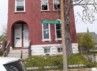 1825 Madison St, Saint Louis, MO 63106