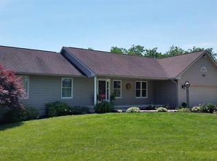 11150 N Mount Eaton Rd, Marshallville, OH 44645
