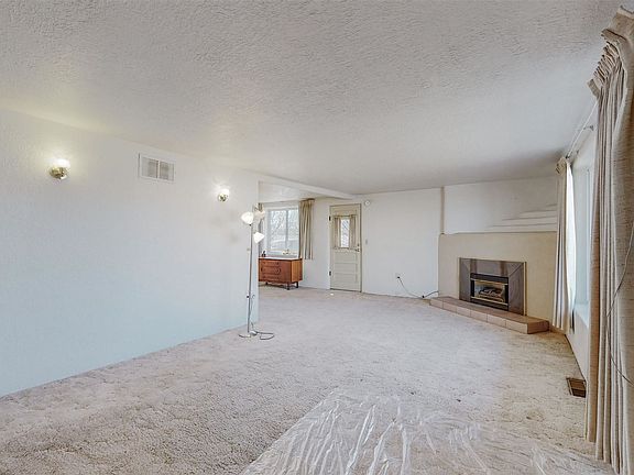 5th image of 514 W Pueblo Dr APT A