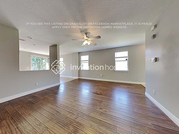 3rd image of 316 Bostwick Cir