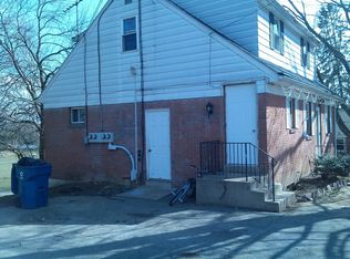 1733 Manor Ridge Dr, Lancaster, PA 17603