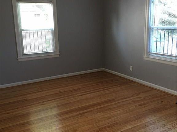 2nd image of 142 Shoop Ave