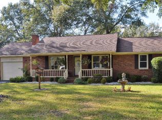 1729 Crowndale Dr, Sumter, SC 29150